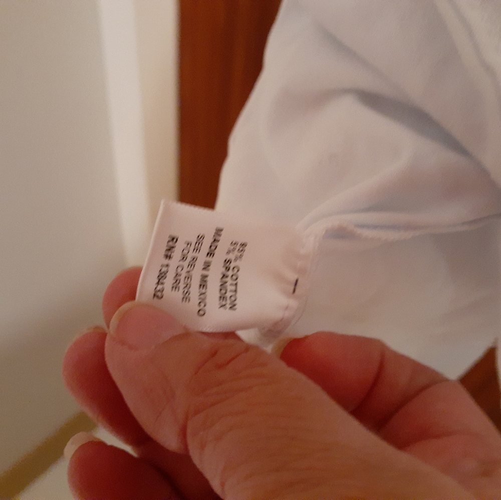 Modcloth Not So Basic Tee 4x Euc - image 4